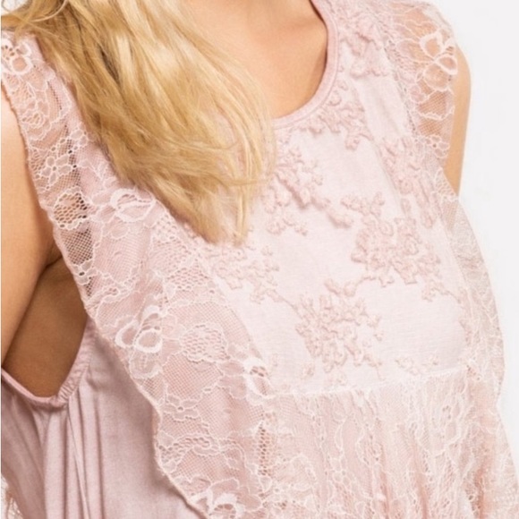 POL Boho Ruffled Layers And Lace Keyhole Tie-Back Sleeveless Top - Picture 3 of 4